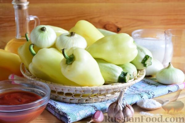 Салат из болгарского перца и кабачков, на зиму (в мультиварке)