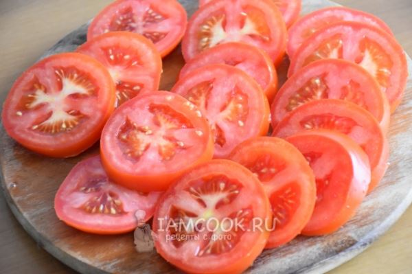 Тьен из кабачков и томатов